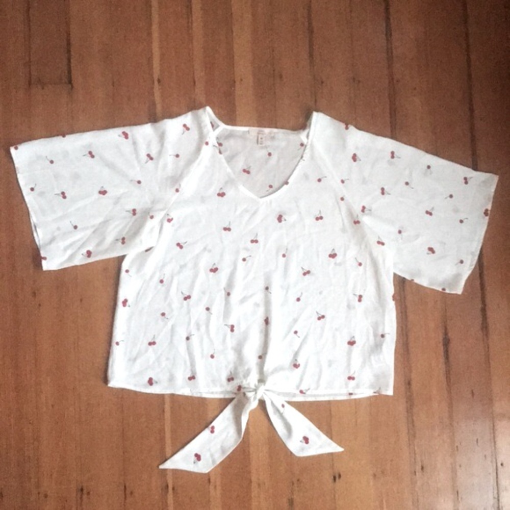 White Top with Cherries and Waist Tie, Size Medium